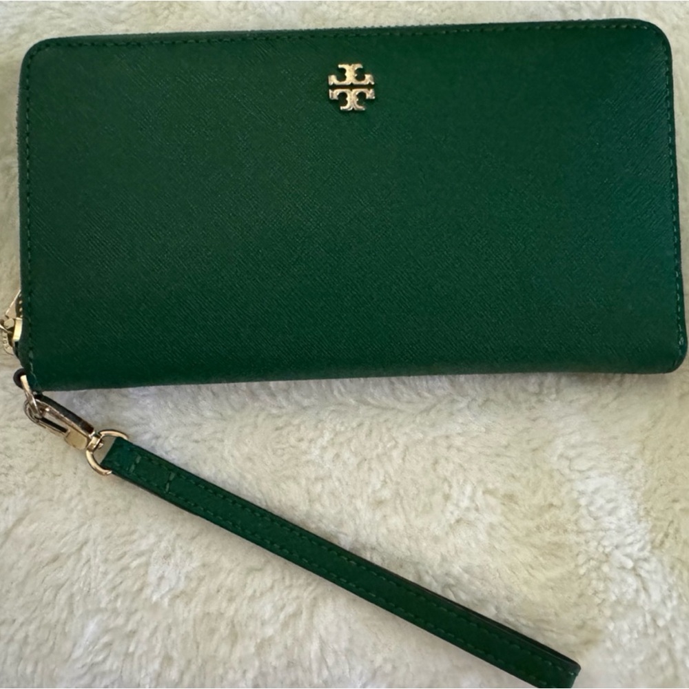 Tory Burch Wallet